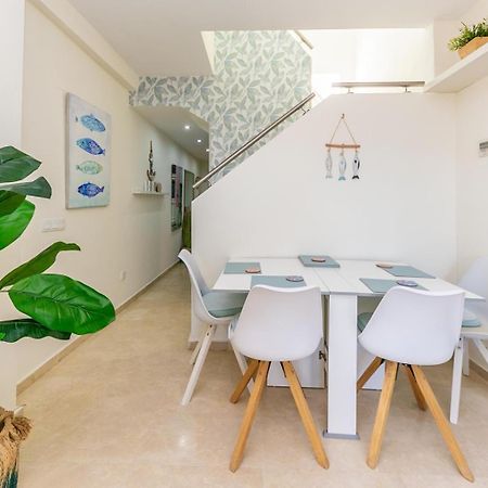 Penthouse Beach Apartment فوينخيرولا المظهر الخارجي الصورة