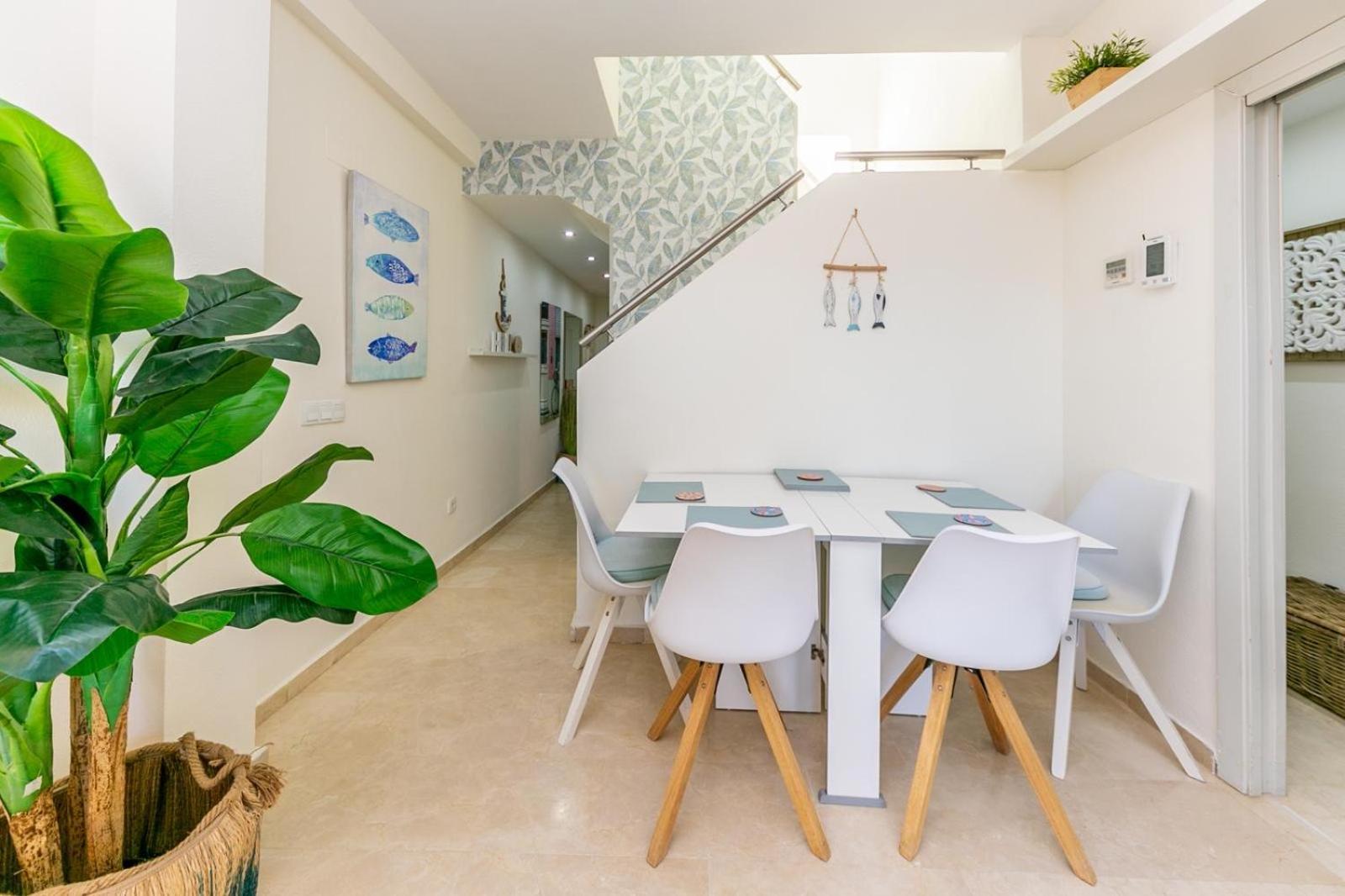 Penthouse Beach Apartment فوينخيرولا المظهر الخارجي الصورة